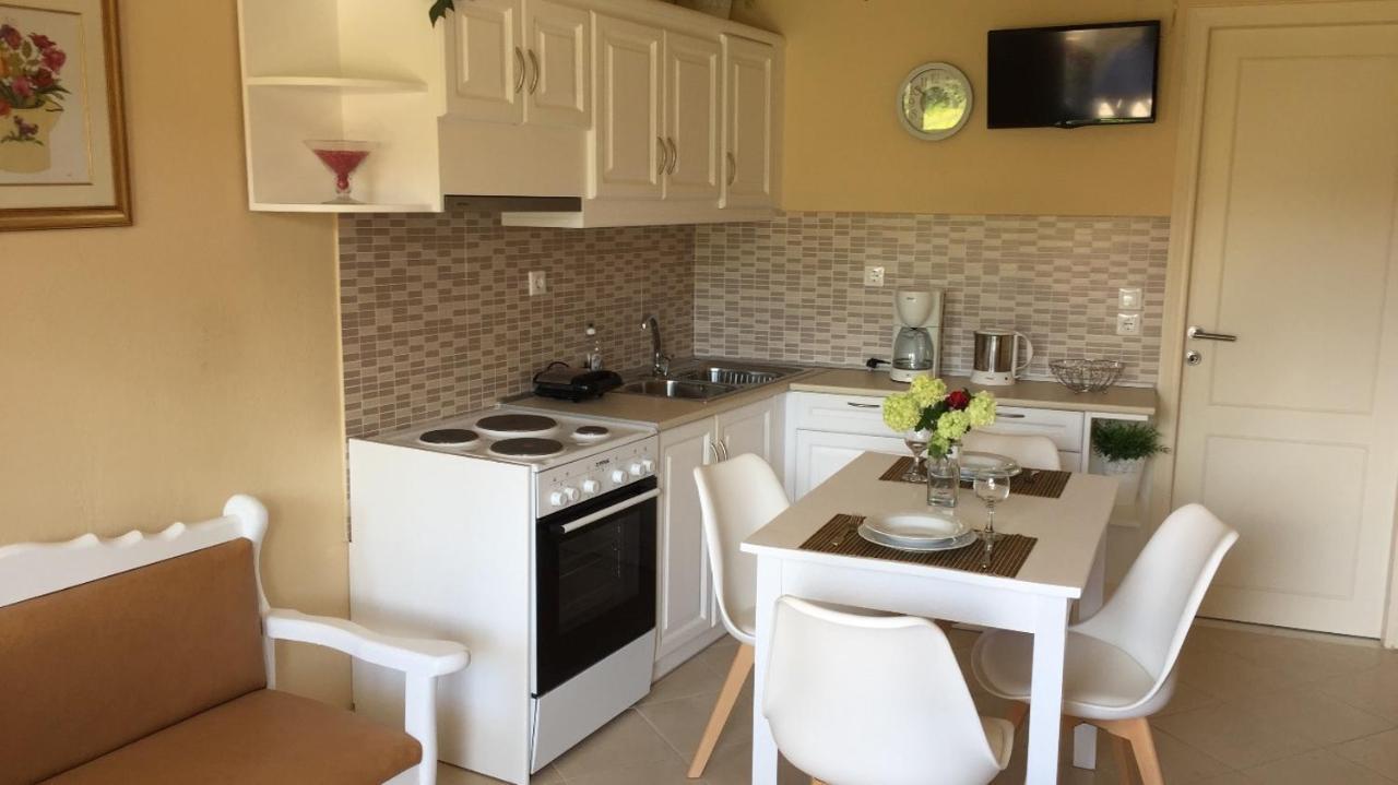 Villa Tina Country Beach Apartments อาคาราวี ภายนอก รูปภาพ