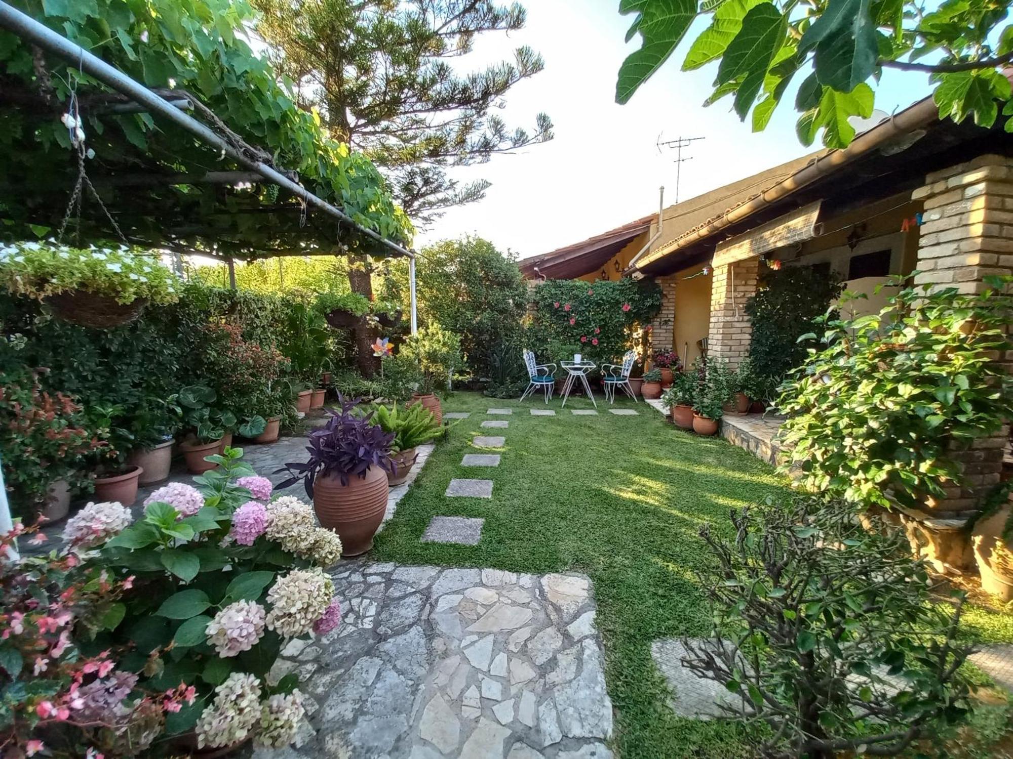 Villa Tina Country Beach Apartments อาคาราวี ห้อง รูปภาพ