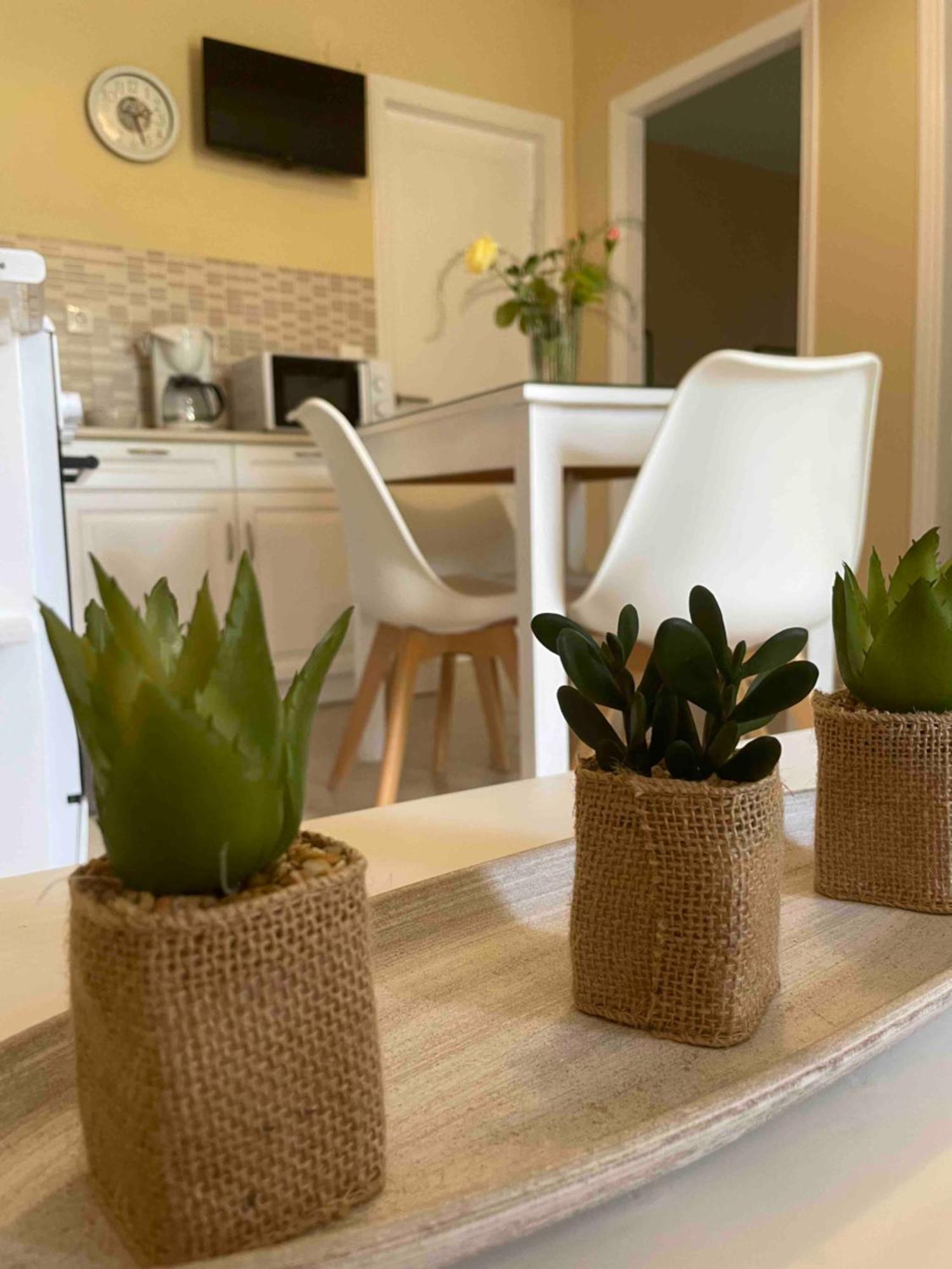 Villa Tina Country Beach Apartments อาคาราวี ห้อง รูปภาพ